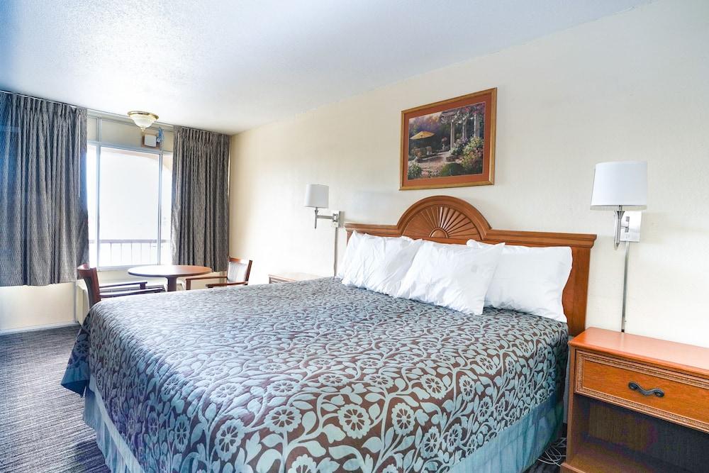 Days Inn By Wyndham Lake City I-75 Exteriör bild