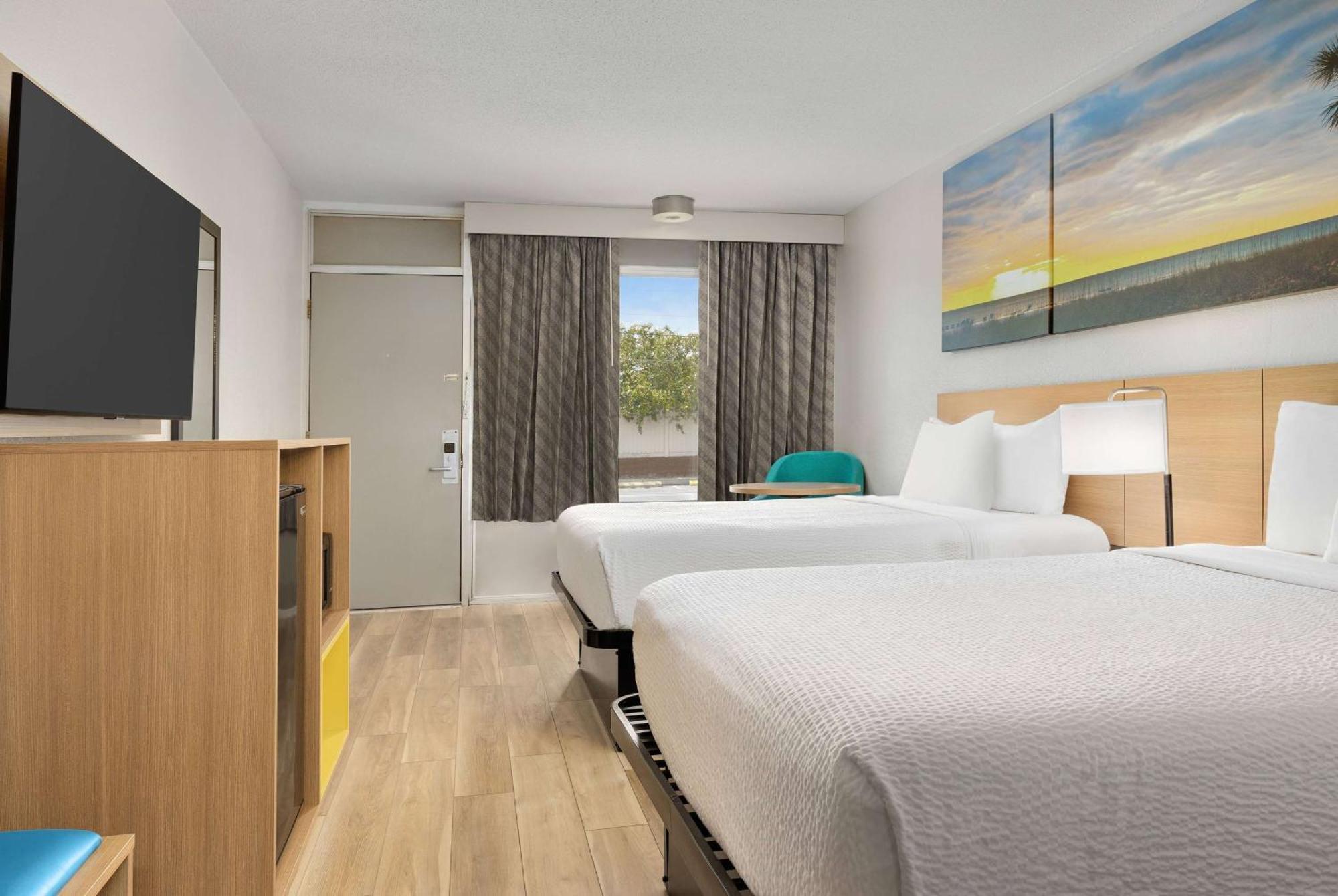 Days Inn By Wyndham Lake City I-75 Exteriör bild
