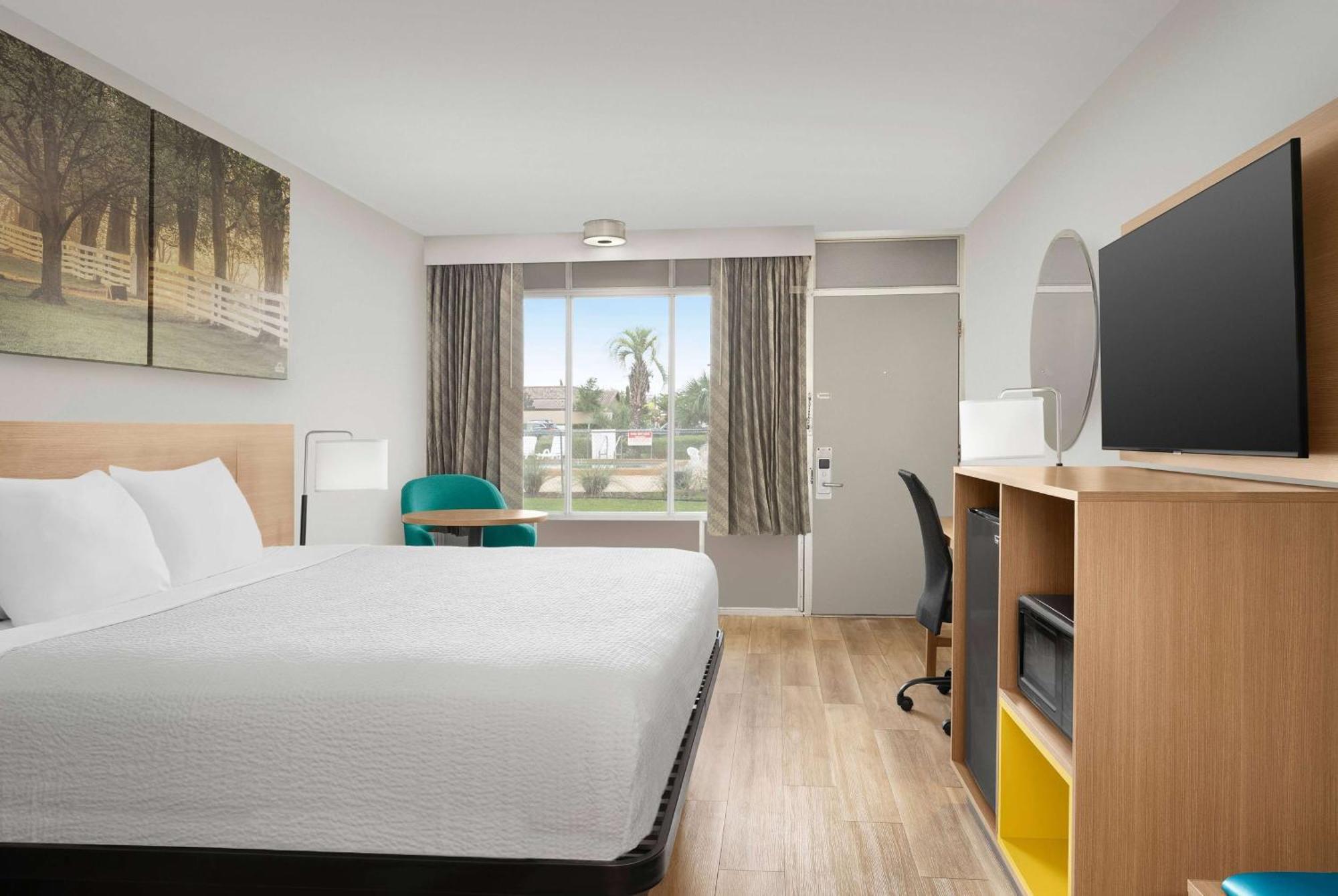 Days Inn By Wyndham Lake City I-75 Exteriör bild