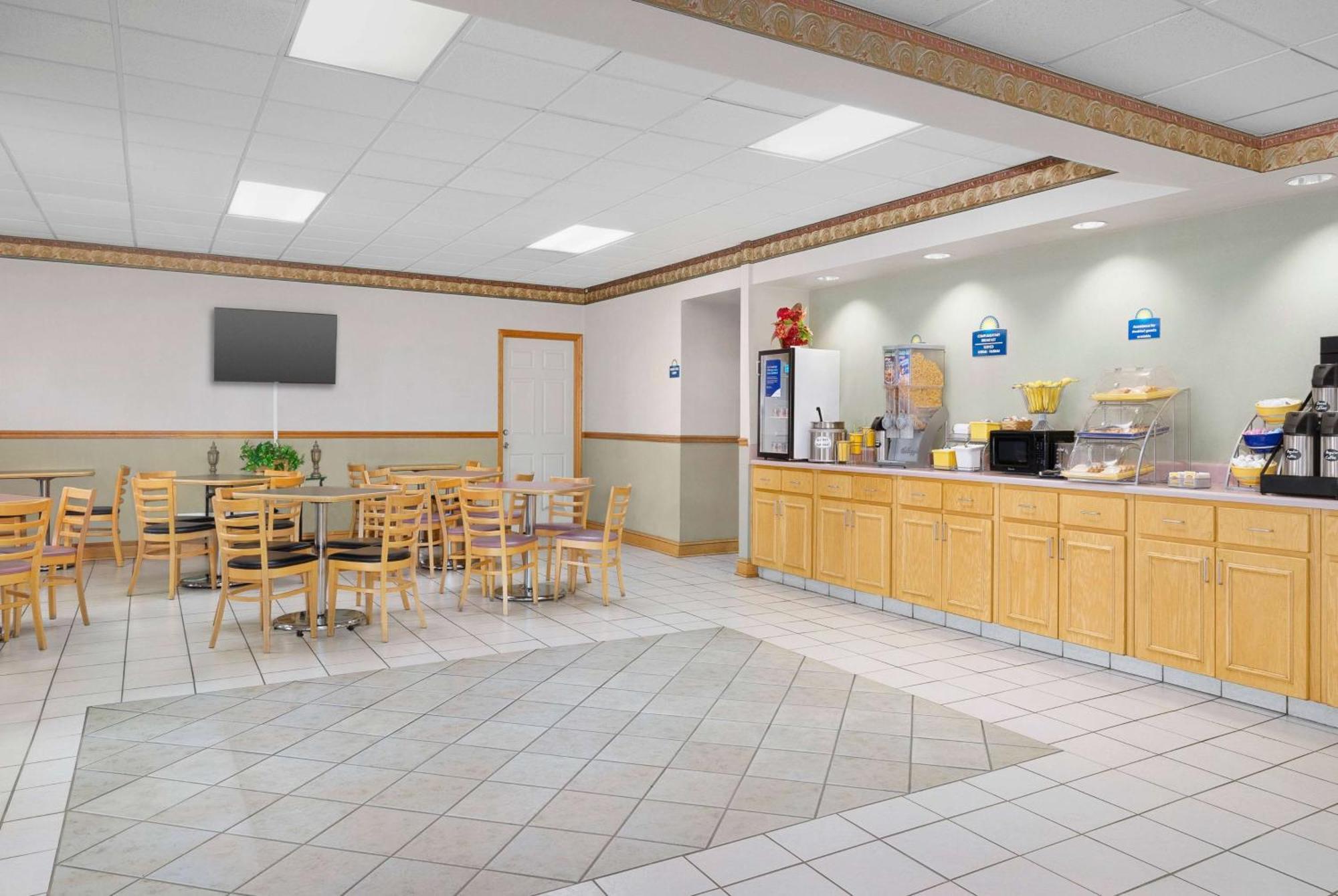 Days Inn By Wyndham Lake City I-75 Exteriör bild