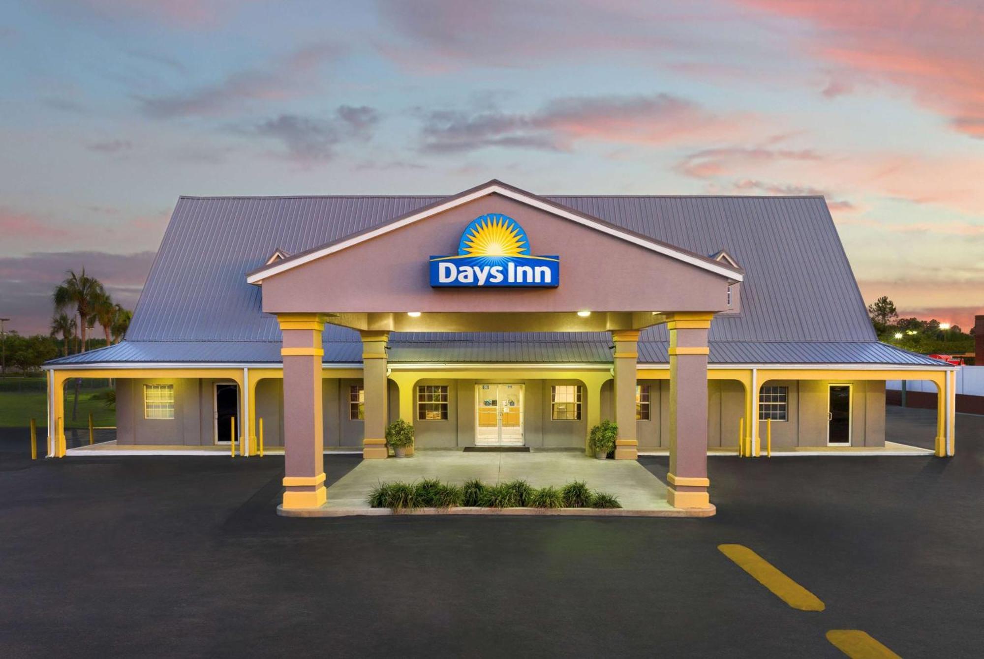 Days Inn By Wyndham Lake City I-75 Exteriör bild